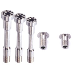 Pivot axle