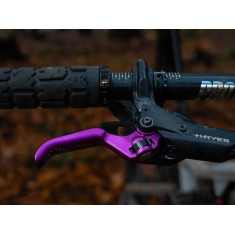 Freno de disco Dominion A4 Edición limitada - Morado/Negro