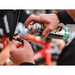 Grease Spray