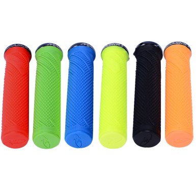 Grips Lock On Macaskill
