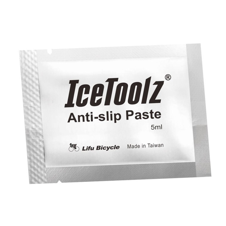 Pasta de montaje para piezas de carbono C145
