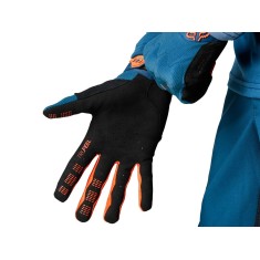 Gants Defend Atomic Punch