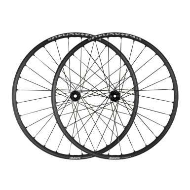 Vista frontal del juego de ruedas de e-bike Mavic E-Crosstrail SL 29 pulgadas Boost