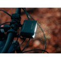 Luz delantera Monteer 12000