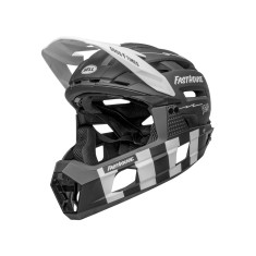 Super Air R MIPS Fast House Helmet Black / White