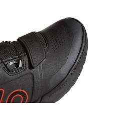 Zapatillas Kestrel Pro Boa negras y rojas
