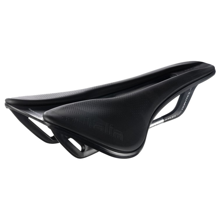 Model X Superflow Black Saddle